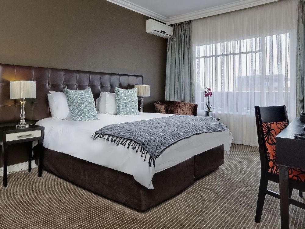 Ascot Boutique Hotel Йоханнесбург Экстерьер фото