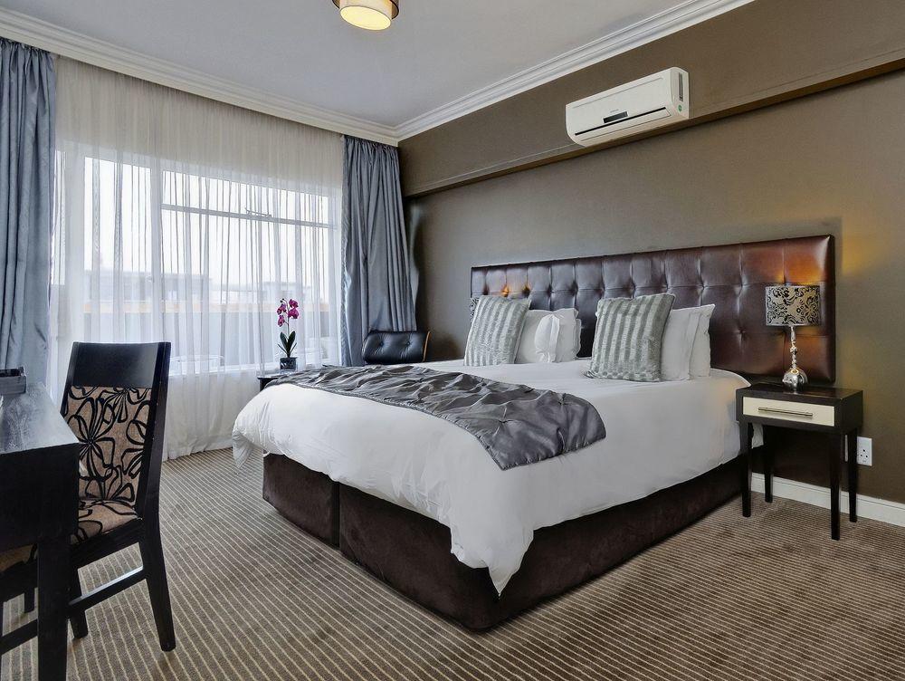 Ascot Boutique Hotel Йоханнесбург Экстерьер фото