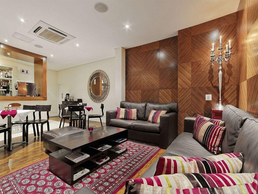 Ascot Boutique Hotel Йоханнесбург Экстерьер фото