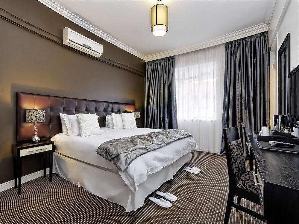 Ascot Boutique Hotel Йоханнесбург Экстерьер фото